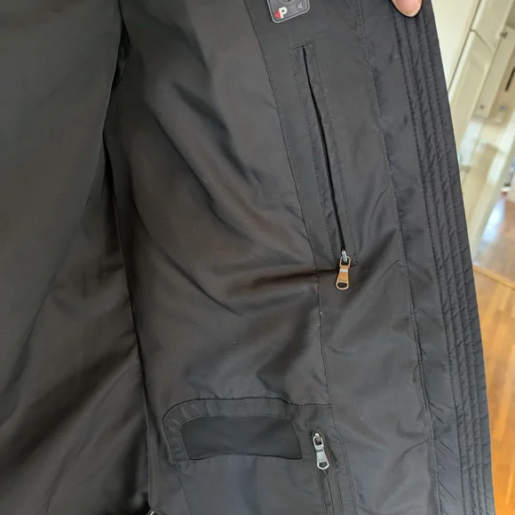 Women's Black Puffer Jacket with Fur Trim